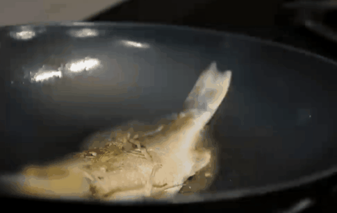 1726719333960909.gif